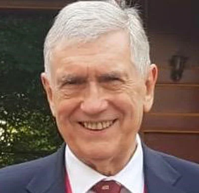 Dal Sterling Managing Director Ian Cowan UK Office
